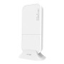 Точка доступа MikroTik wAP ac LTE kit (RBwAPGR-5HacD2HnD&R11e-LTE) (AC1200, 2хGE, 1xmicroSIM, 2G/3G/4G, всепогодный корпус)