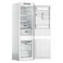 Встраиваемый холодильник Whirlpool WHC18T573