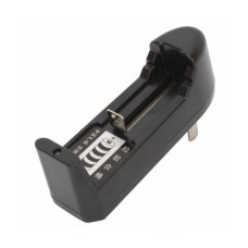 Заряднoe устройство Merlion BLC-001A/04448